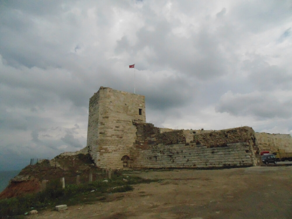 τμήμα των τειχών της Σινώπης (2) (1)