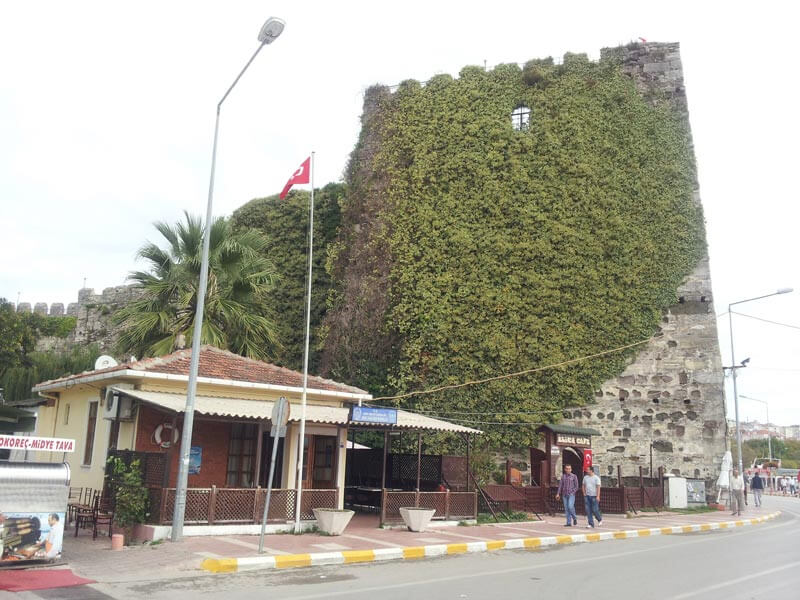 τμήμα των τειχών της Σινώπης (3) (1)